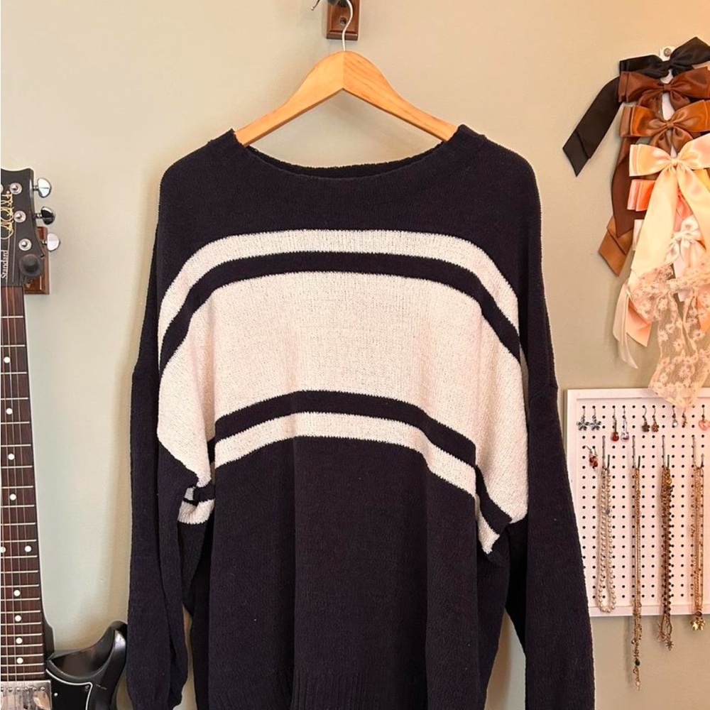 Striped Blue and White American Eagle Sweater